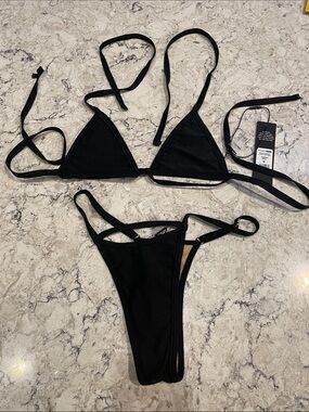 Fashion Nova Black Strappy Triangle Bikini Set
